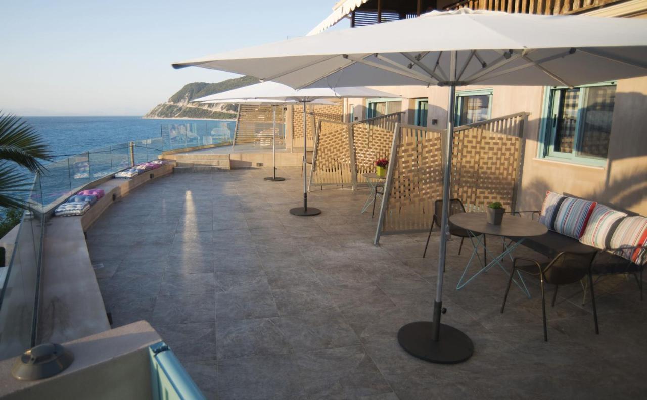 The Ionian View Aparthotel Áyios Nikítas Cameră foto